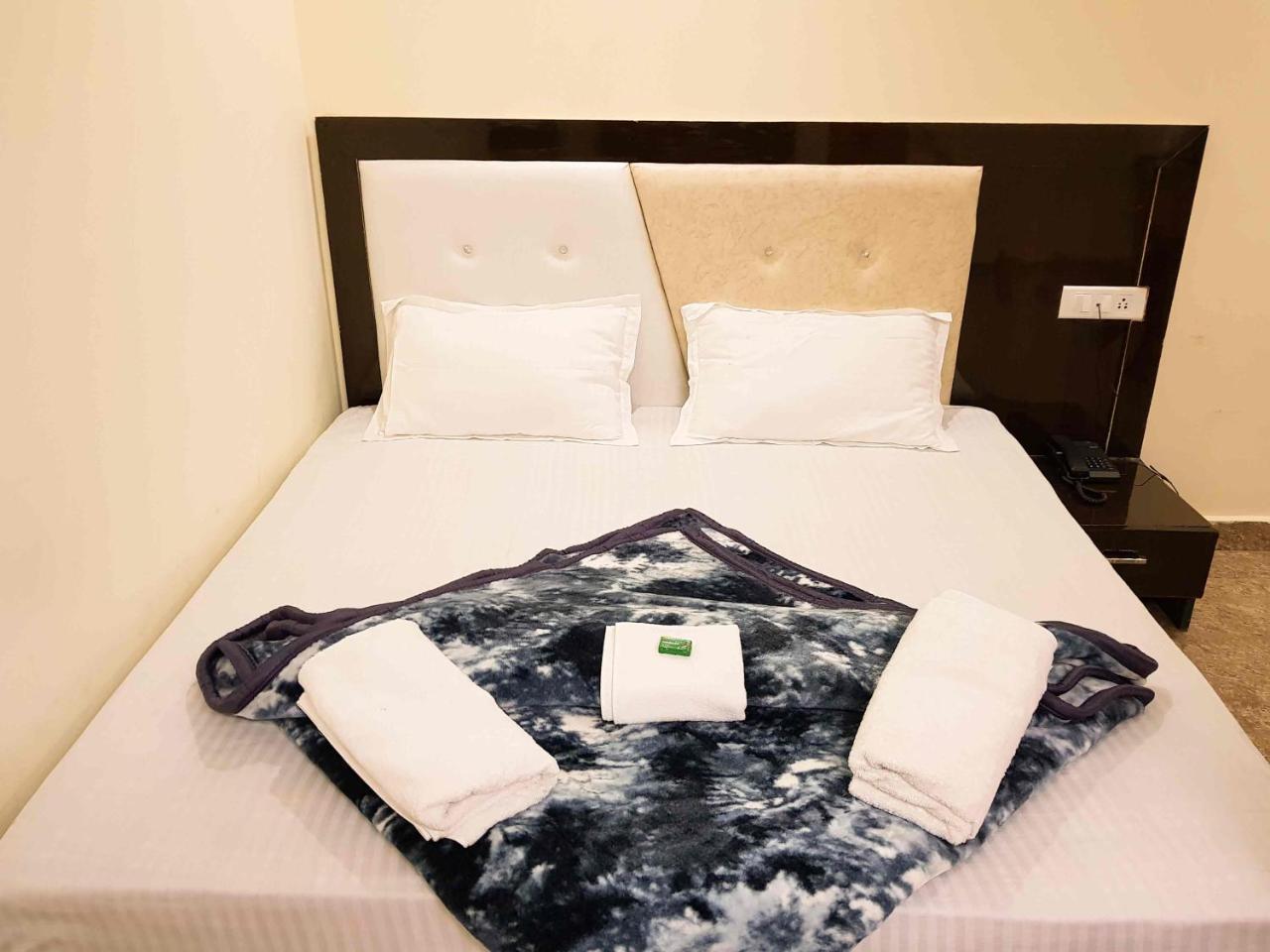 Hotel Homely Abode Далхаузи Экстерьер фото